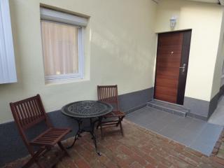 Yellow Apartment - Debrecen - 8