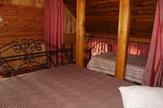 Hotel-complex Mizh Triokh Ozer - 9
