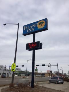 Island Inn - Grand Island - 6