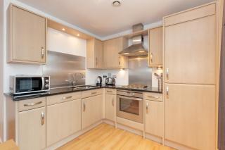 Stylish Apartment - Edinburgh - 9