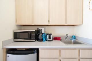 Aloha Oasis, Ocean View Studio, Near Waikiki Beach - Honolulu - 2