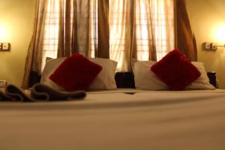 Hotel Sea View Palace - the beach hotel - Kovalam - 1