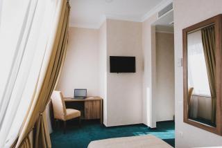 Hotel Alkor - Truskavec' - 7