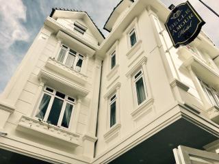 Belle Amour Hotel - Dalat - 0