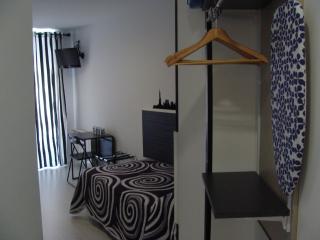 Hostal JQ Madrid 1 - 1