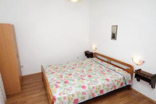 Apartments by the sea Vrsi - Mulo, Zadar - 5790 - 1