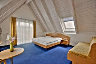 Landgasthof Hirsch - 1