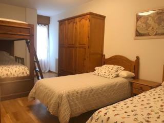 Biescas Centro! Garaje y wifi!! - 9