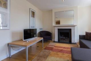 Parkside London Apartment (SS3) - 2