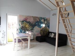 Domek nad jeziorem - 1