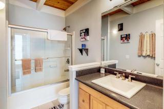 Beauty by Kings Beach - Wood Vista - 1