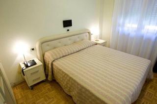 Hotel Astoria - 1
