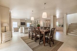 Riverclub Villa 4200 - 2