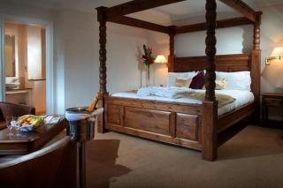 The Chequers Hotel - 1