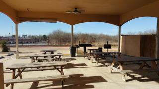 Executive Inn & Suites - 3