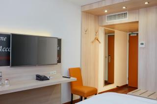 H+ Hotel Stuttgart Herrenberg - Herrenberg - 8