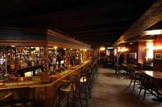 The Longboat Inn - 3