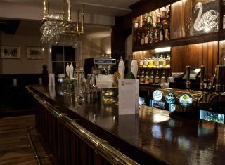 The Swan Hotel Bar and Grill - Maldon - 8
