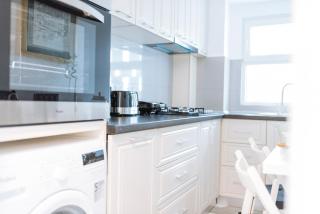 Luxury City Centre Apartment - 4