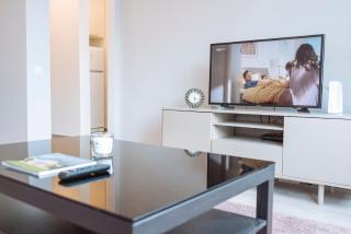 Luxury City Centre Apartment - 5