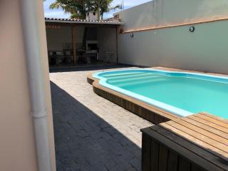 Bela casa, com internet, piscina e churrasqueira para descansar e desfrutar, dias de paz - Barra Velha - 1