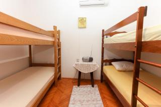 Holiday apartments Split - 12749 - 7