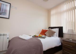 DPV - Above Bar Street Apartments - Southampton - 6