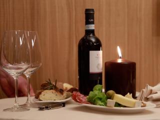 Locanda Black and White Sondrio - Sondrio - 9