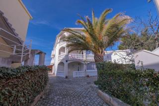 Apartments Lola - Rogoznica - 0