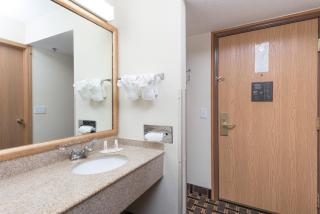 Baymont by Wyndham Osage Beach - 6