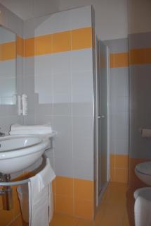 Hotel Majestic - Pesaro - 2