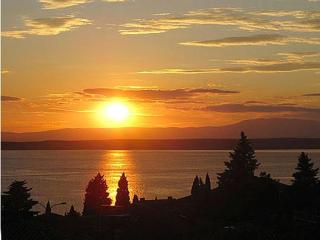 Apartman Davor u centru Crikvenice, sa pogledom na more - 1