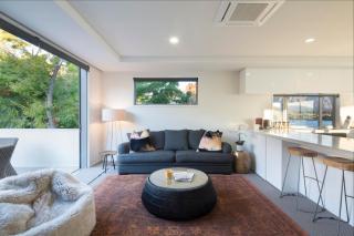 Lakefront Luxury by Amazing Accom - Queenstown - 1
