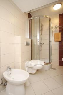 Family friendly apartments with a swimming pool Okrug Gornji, Ciovo - 10401 - 3