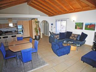 Casa Camelia App 5055 - Contra - 1