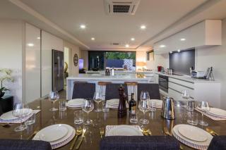 Lakefront Luxury by Amazing Accom - Queenstown - 5