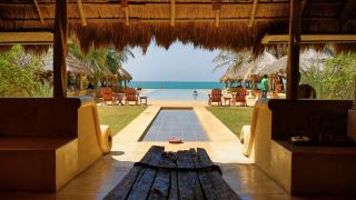 Bar Reef Resort - Dolphins, Kitesurfing & Wildlife - 0