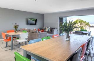 Sky Blue Guest House - 0