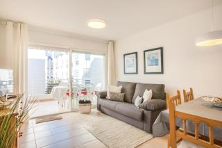 Lets Holidays White apartment with terrace, ac & parking, near beach - Tossa de Mar - 0