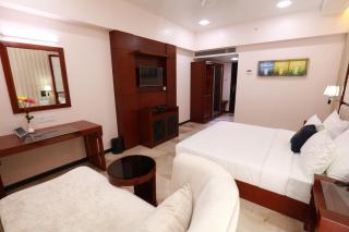 The One Hotel - Aurangabad - 8