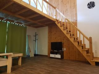 Guesthouse Kim's Cabin - 2