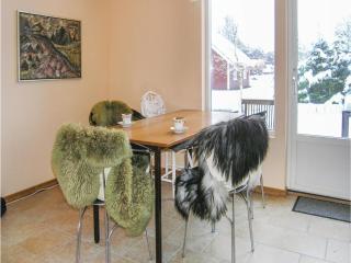 2 Bedroom Cozy Home In Bolmsö - 5