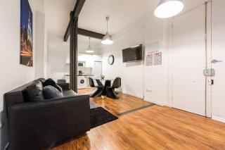 M&F Gran Via 3 Hab - 4