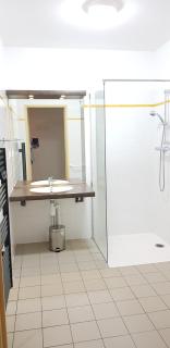 Résidence et Appart'hotel La Provence - Istres - 1