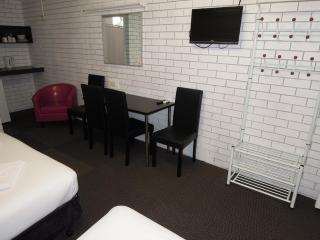 Jackaroo Apartments - Moree - 7