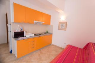 Apartments Gandalj - Lokva Rogoznica - 5