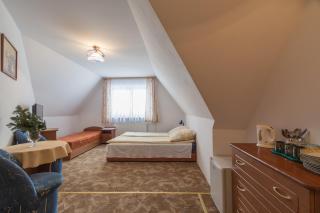 Willa Slavita - Pardałówka, pokoje 2- i 3- osobowe, parking - 3