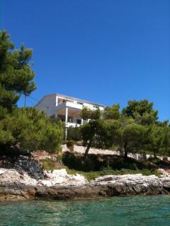Apartments by the sea Cove Gornja Krusica, Solta - 14696 - 3