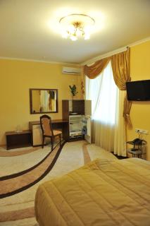 Andinna Hotel - Chernivtsi - 5