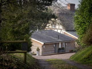 The Steppes Holiday Cottages - Hereford - 3